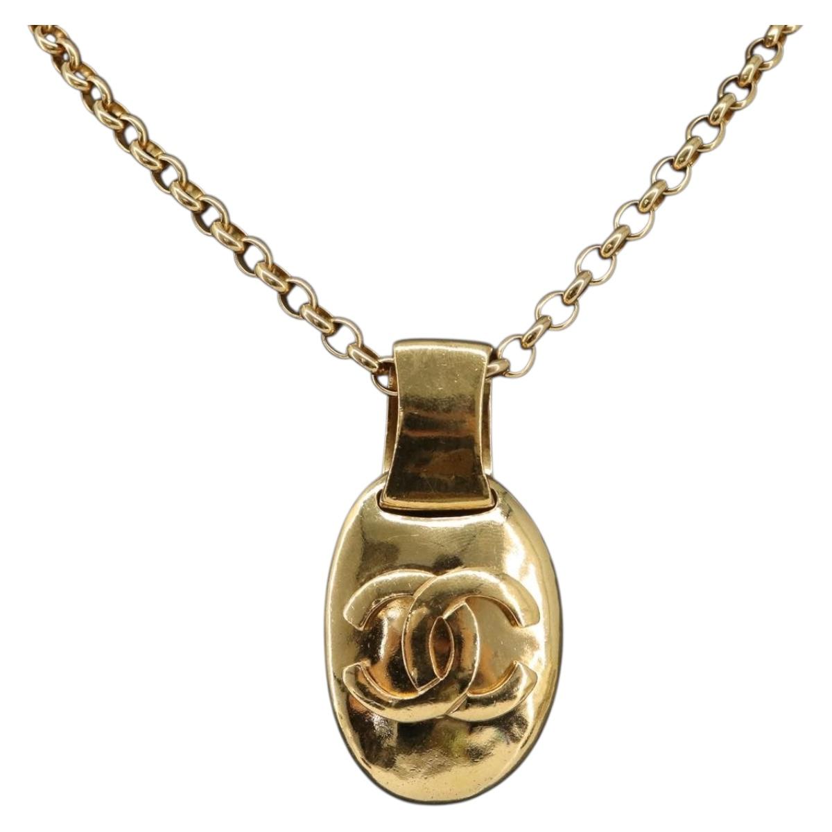 CHANEL Necklace Metal Gold Tone CC Auth bs36893M