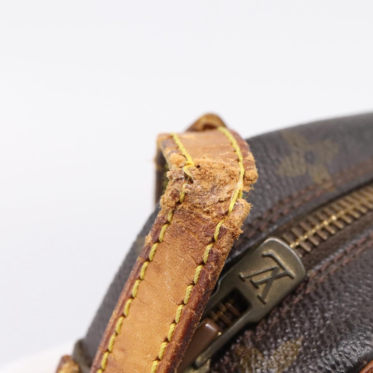 LOUIS VUITTON Monogram Jeune Fille MM Shoulder Bag M51226 LV Auth bs37072