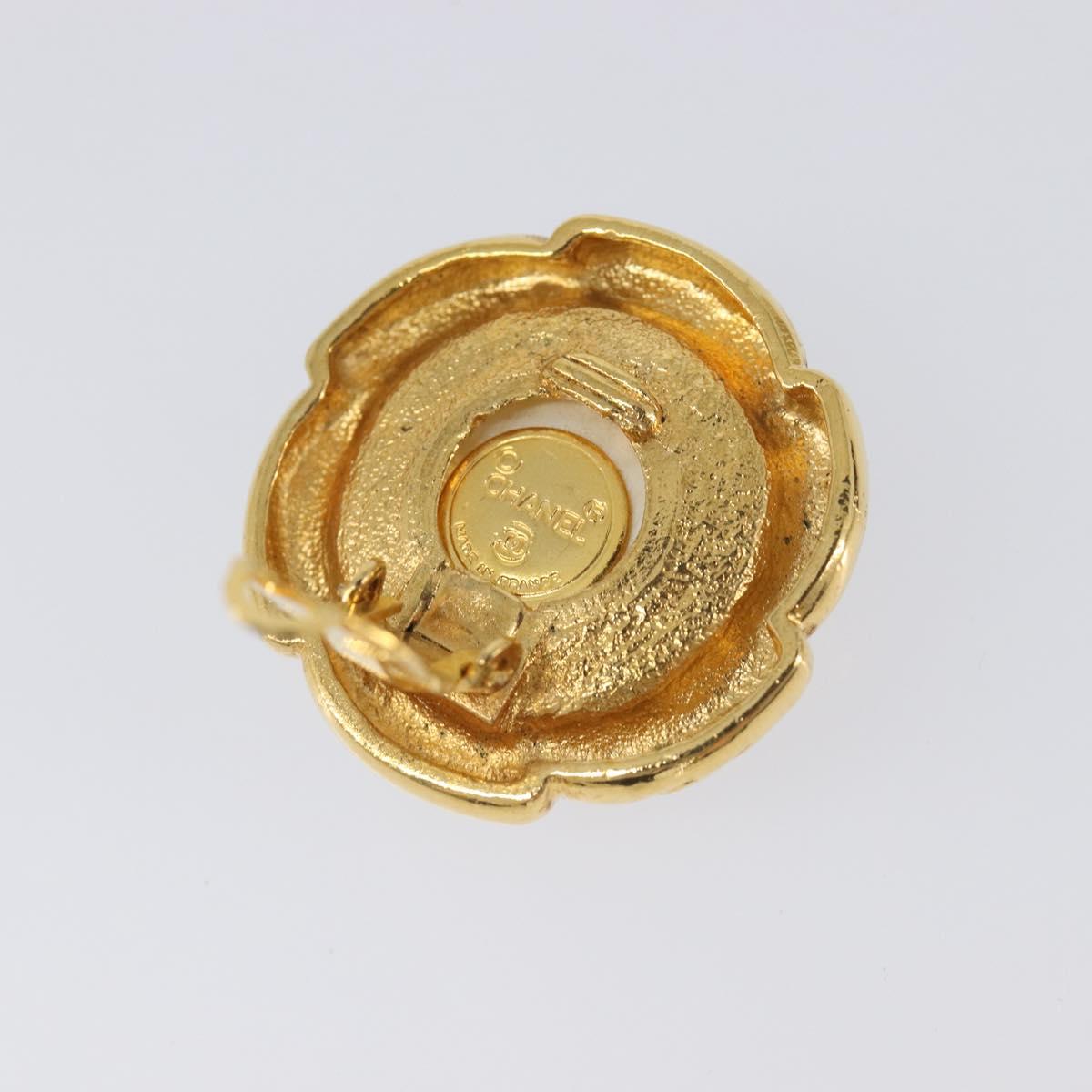 CHANEL Earring Metal Gold Tone White CC Auth bs37086