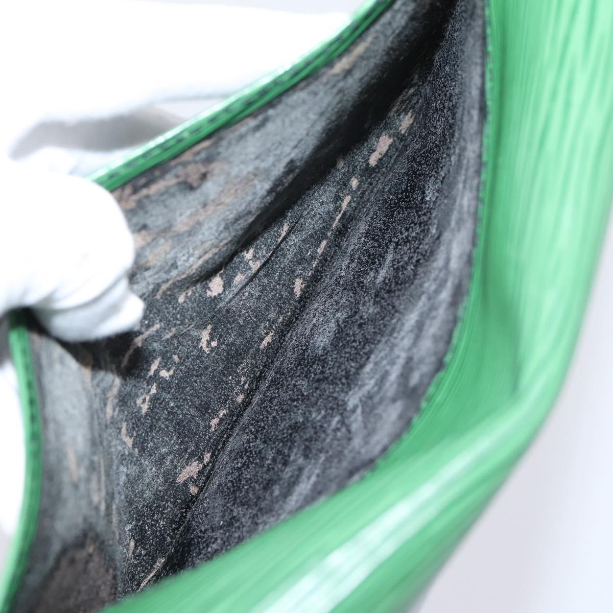 LOUIS VUITTON Epi Montaigne 23 Clutch Bag Green M52664 LV Auth bs37137A