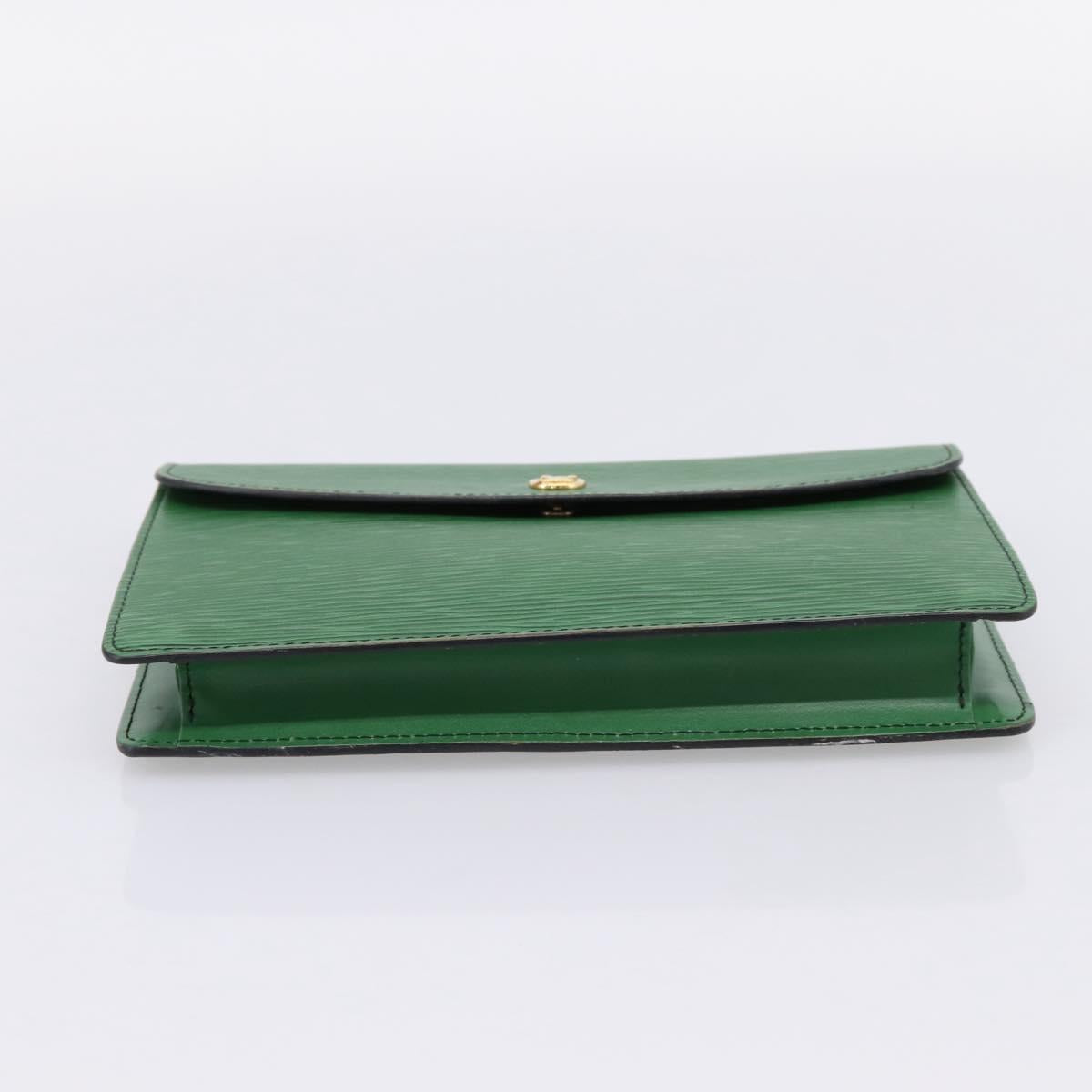 LOUIS VUITTON Epi Montaigne 23 Clutch Bag Green M52664 LV Auth bs37137A