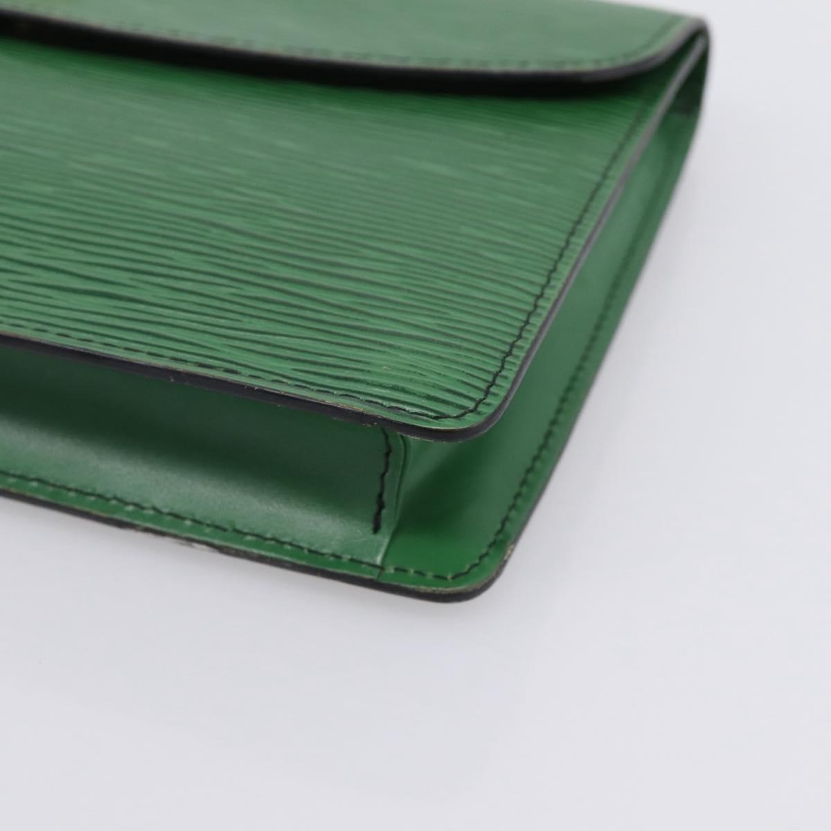 LOUIS VUITTON Epi Montaigne 23 Clutch Bag Green M52664 LV Auth bs37137A