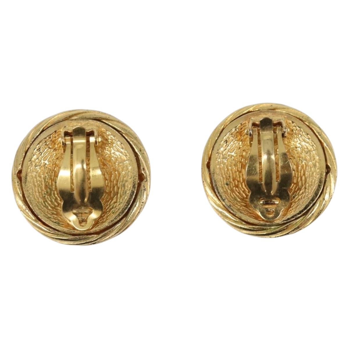 CHANEL Earring Metal Gold Tone CC Auth bs37165V