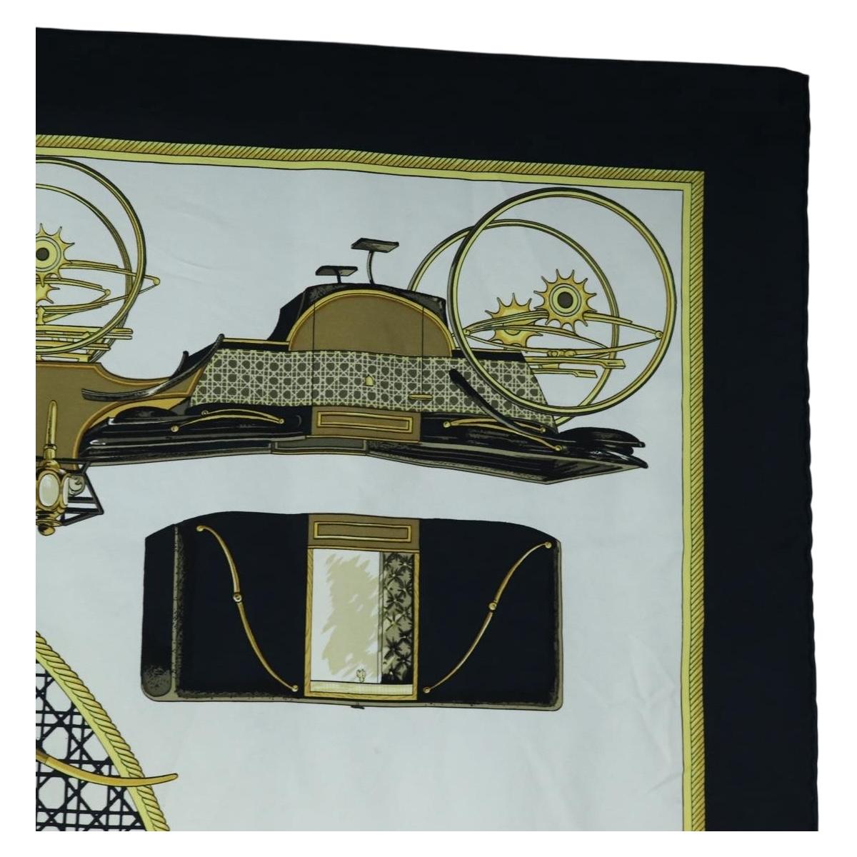 HERMES Carre 90 Scarf Silk Black White Auth bs37175
