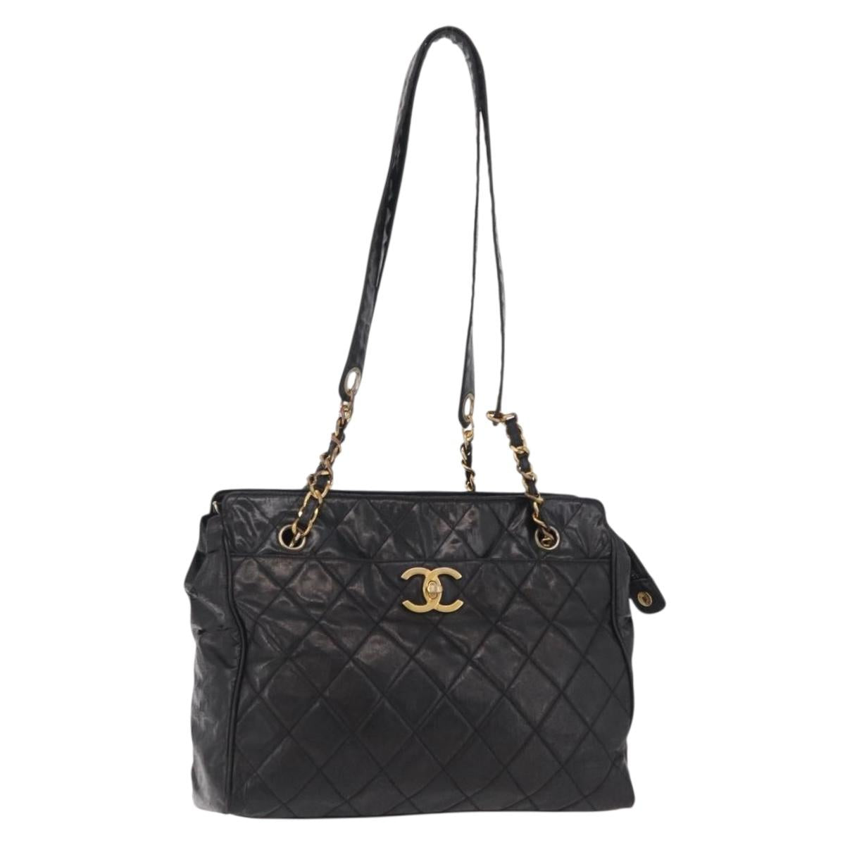 CHANEL Matelasse Chain Shoulder Bag Patent leather Black Gold CC Auth bs37212