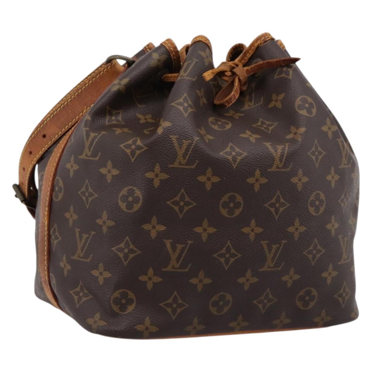 LOUIS VUITTON Monogram Petit Noe Shoulder Bag M42226 LV Auth bs37270