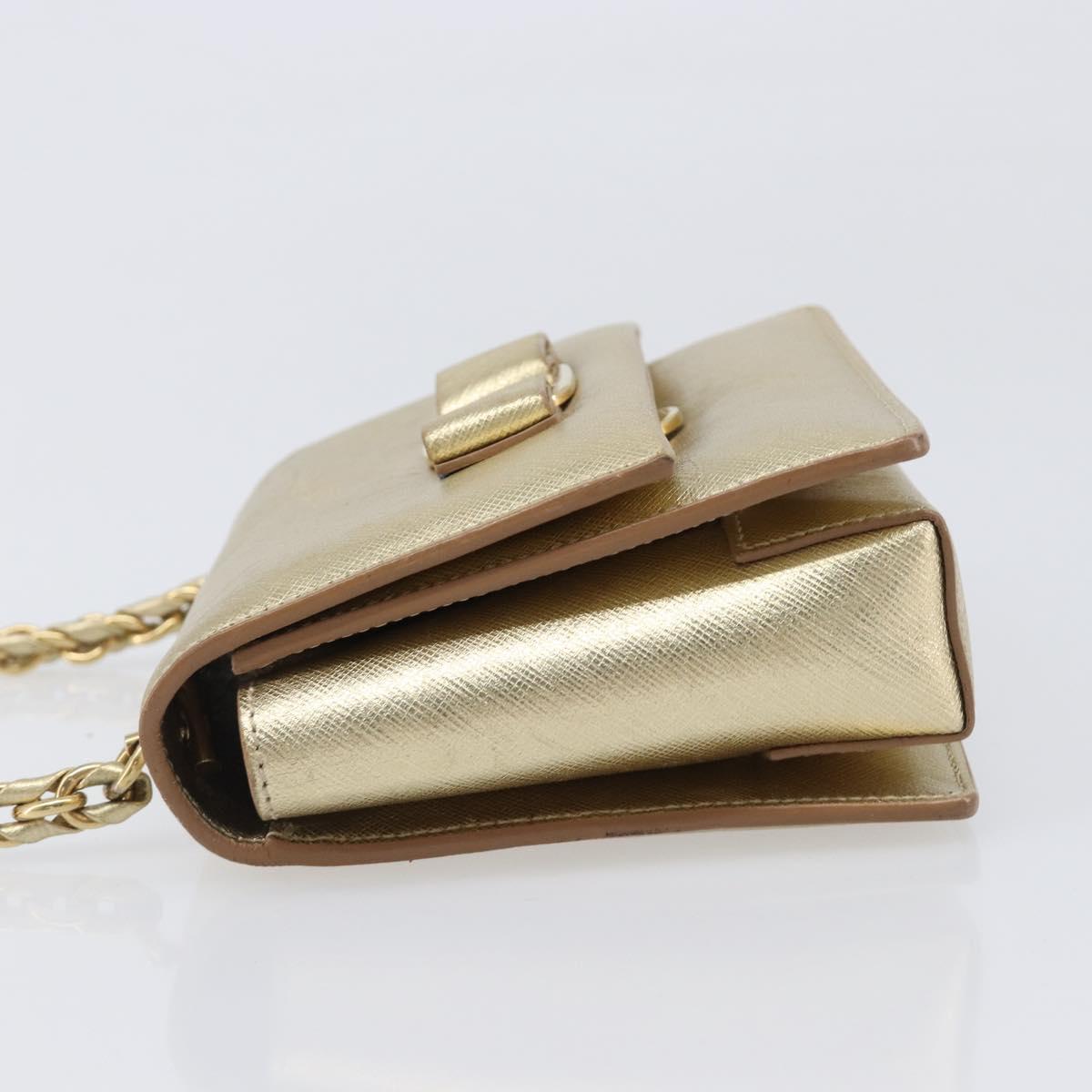 Salvatore Ferragamo Vala Chain Shoulder Bag Leather Gold Auth bs37272