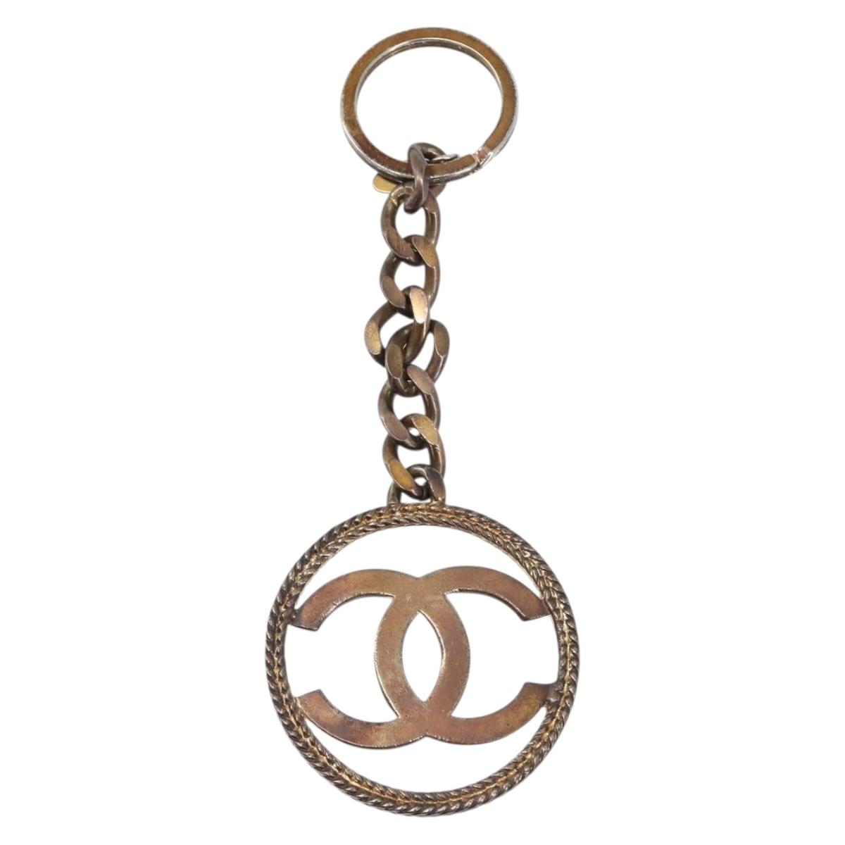 CHANEL Key Ring metal Gold Tone CC Auth bs37293