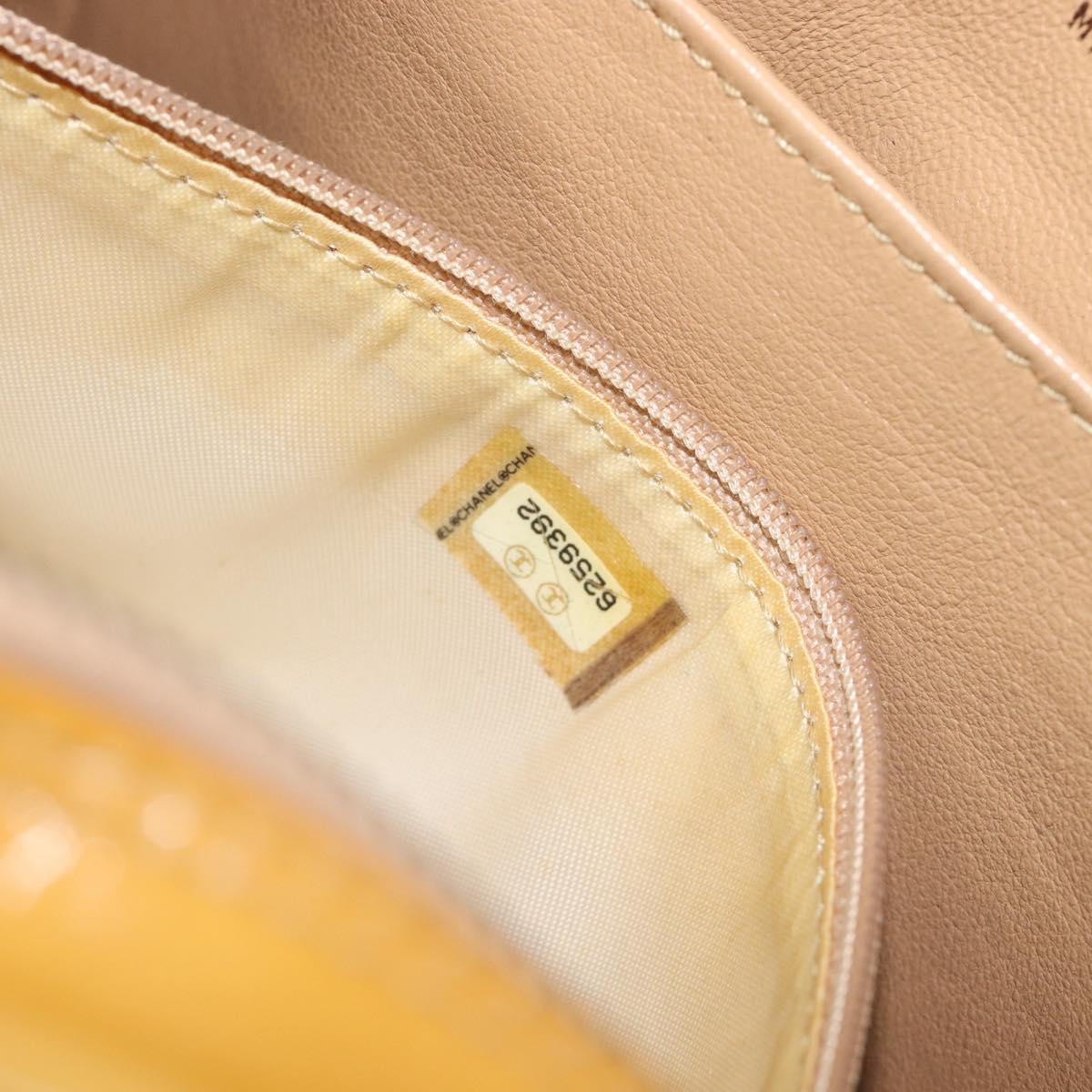CHANEL Matelasse Shoulder Bag Patent leather Yellow Silver CC Auth bs37322