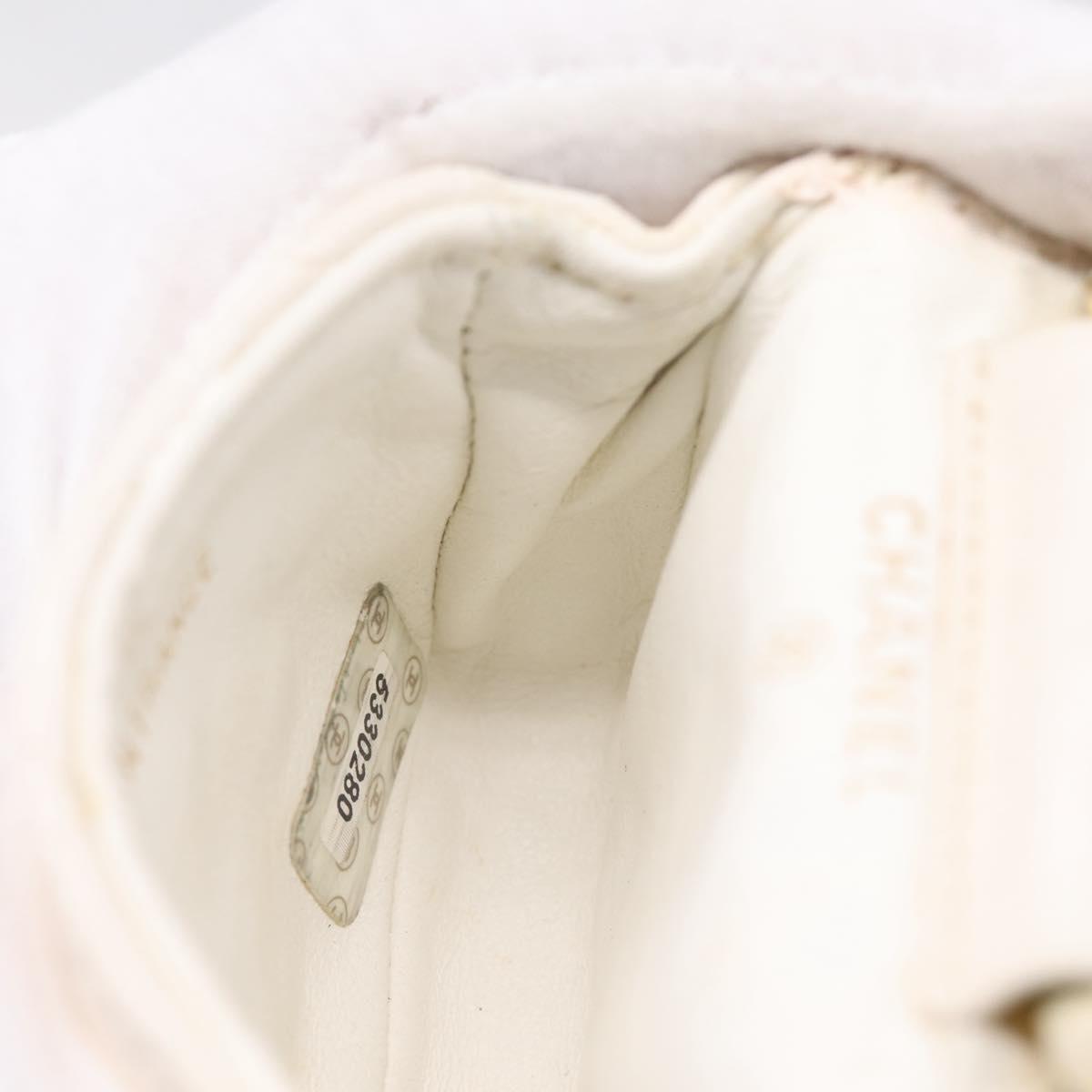 CHANEL Matelasse Charm Lamb Skin White Beige CC Auth bs37343