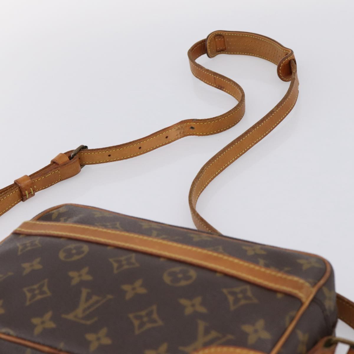 LOUIS VUITTON Monogram Trocadero 23 Shoulder Bag M51276 LV Auth bs37374