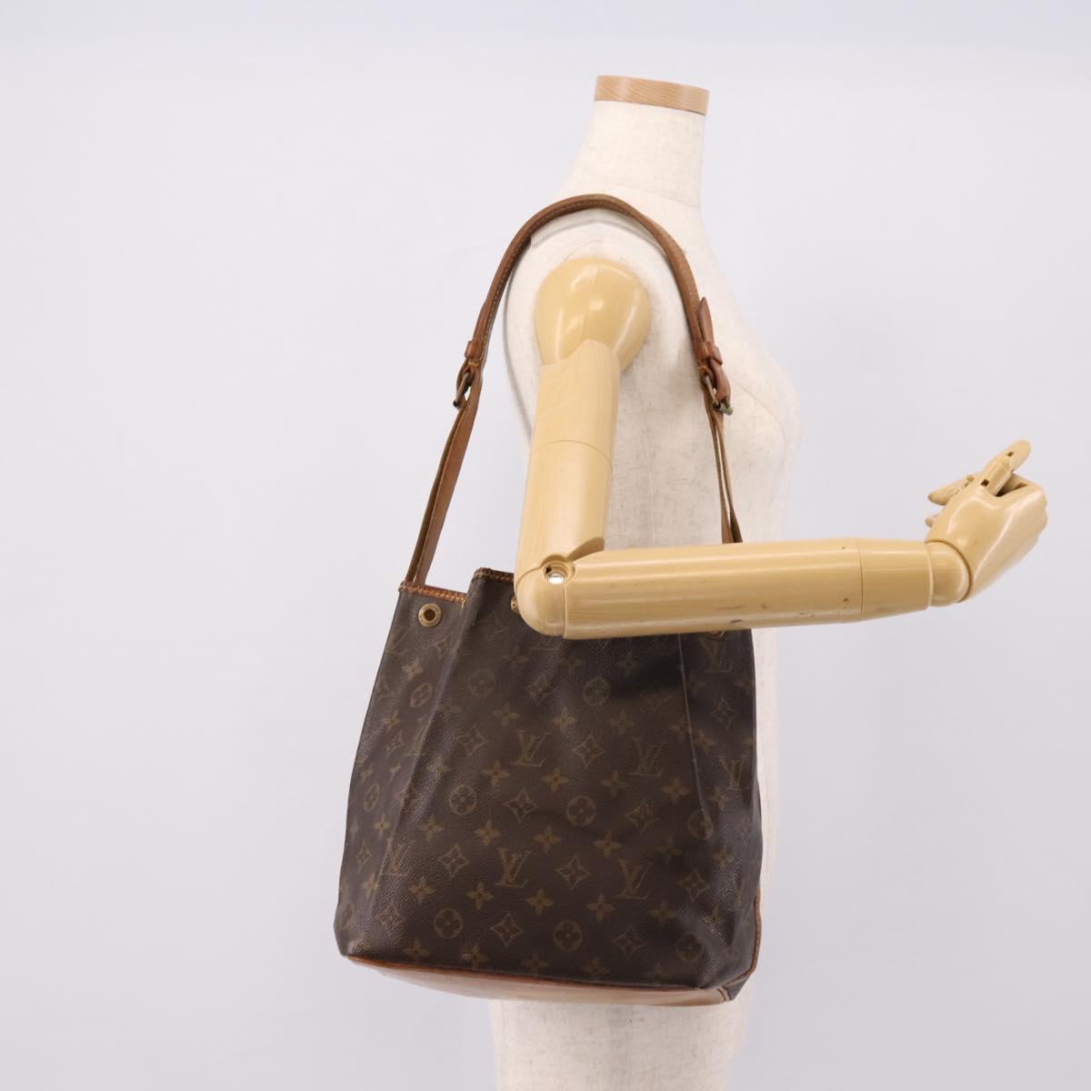 LOUIS VUITTON Monogram Petit Noe Shoulder Bag M42226 LV Auth bs37378