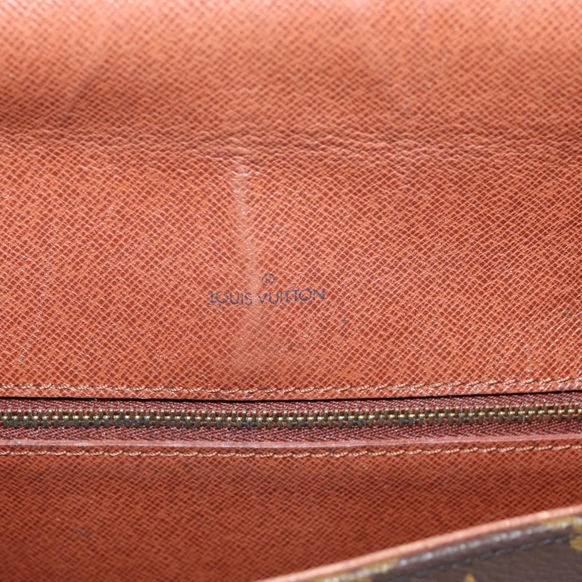 LOUIS VUITTON Monogram Saint Cloud GM Shoulder Bag M51242 LV Auth bs37431