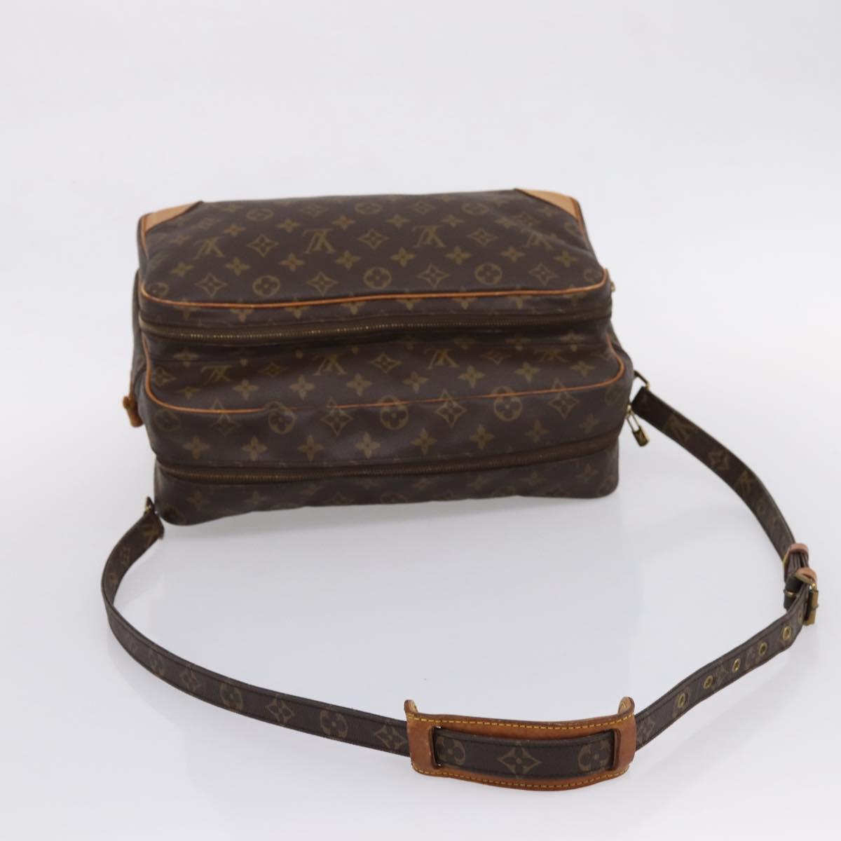LOUIS VUITTON Monogram Shoulder Bag 4 Set LV Auth bs37526