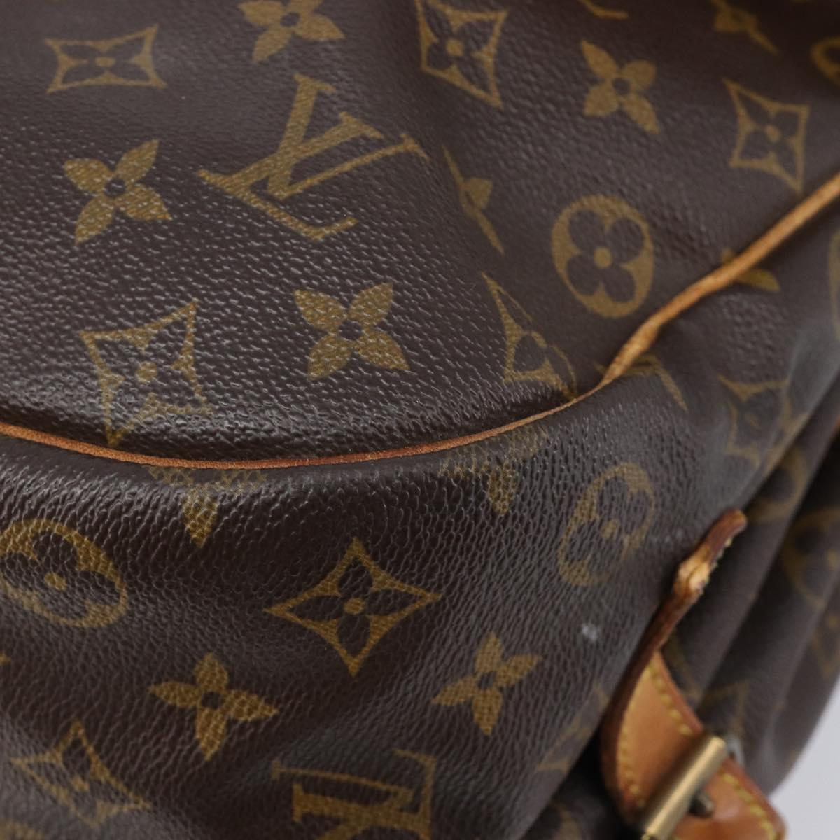 LOUIS VUITTON Monogram Saumur 35 Shoulder Bag M42254 LV Auth bs37607