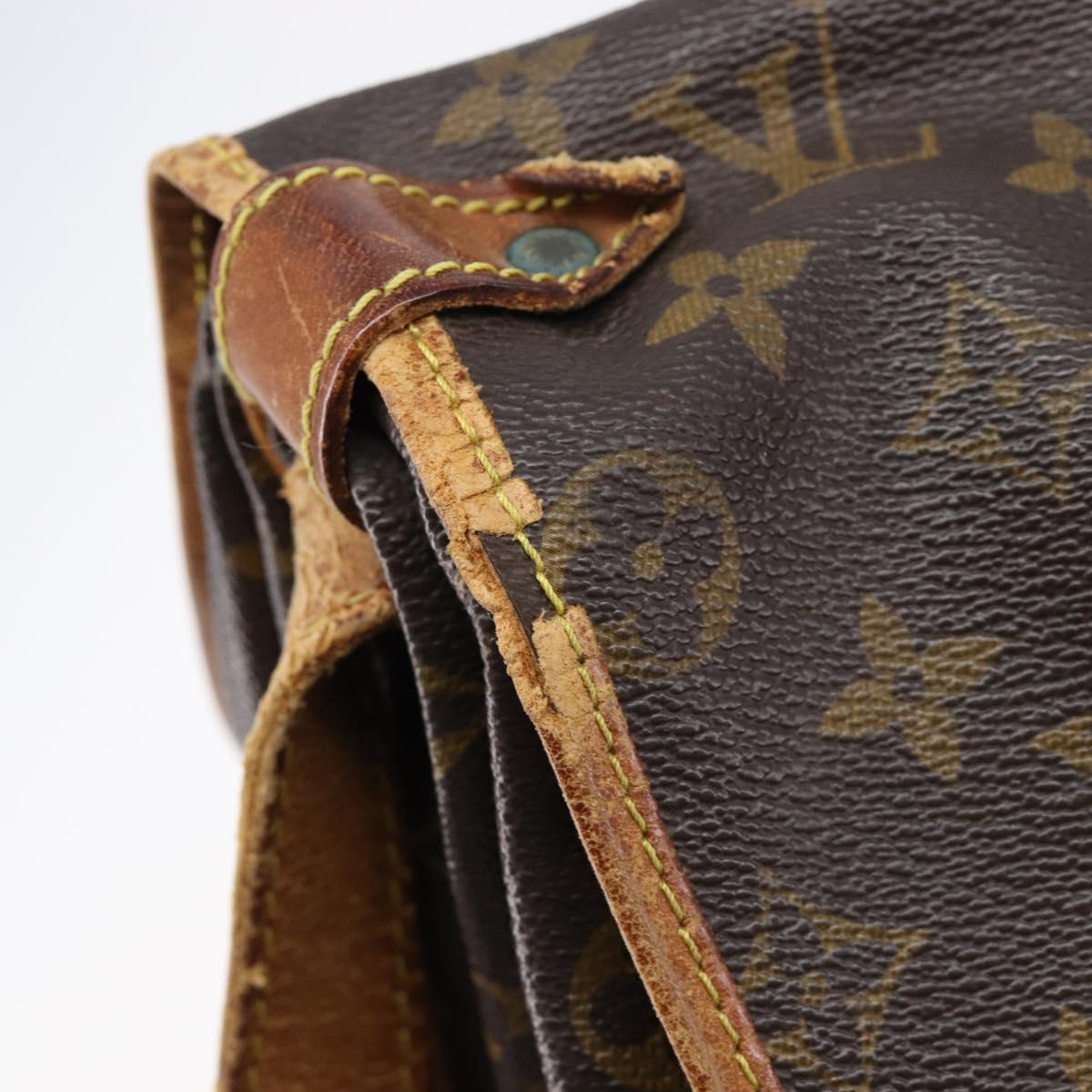 LOUIS VUITTON Monogram Saumur 35 Shoulder Bag M42254 LV Auth bs37607