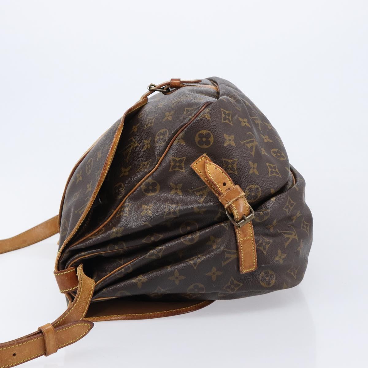 LOUIS VUITTON Monogram Saumur 35 Shoulder Bag M42254 LV Auth bs37607