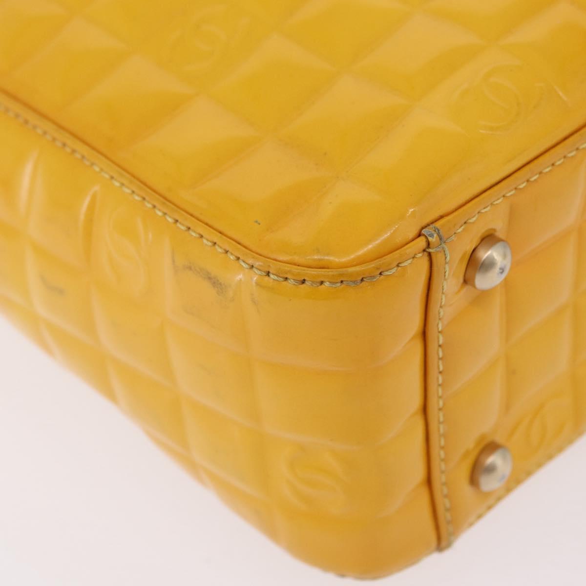 CHANEL Choco Bar Hand Bag Patent leather Yellow Gold CC Auth bs37655