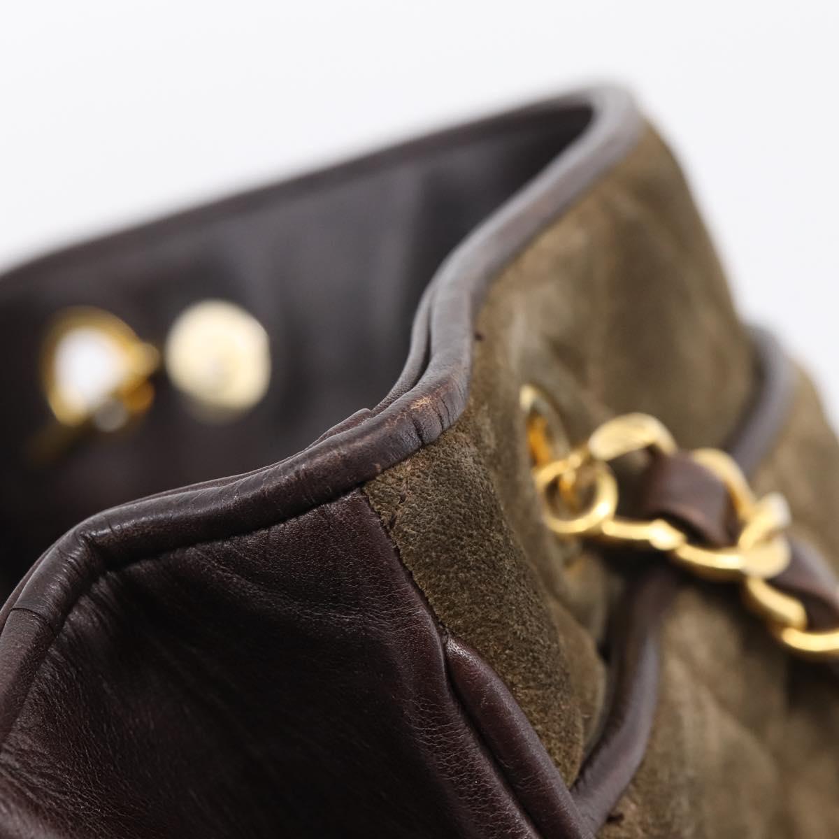 CHANEL Matelasse Chain Shoulder Bag Suede Leather Green Gold CC Auth bs37714A