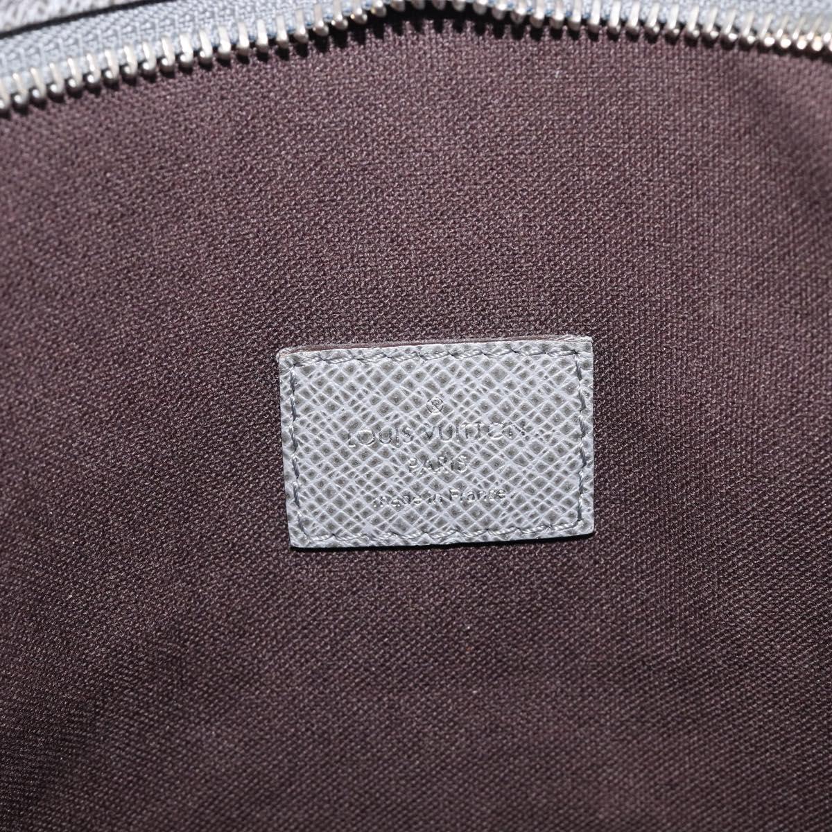 LOUIS VUITTON Taiga Sasha Shoulder Bag Gray M32630 LV Auth bs37771