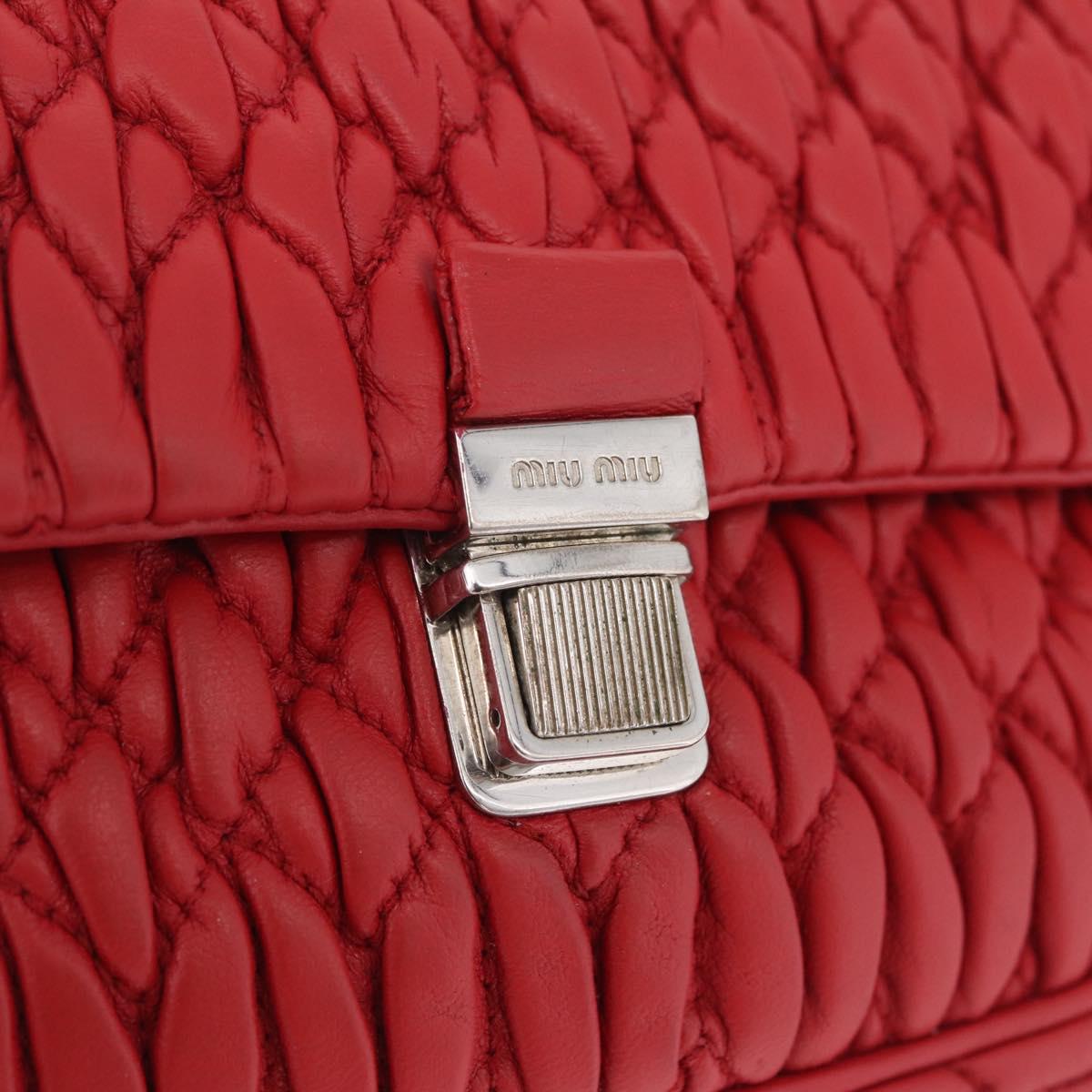 Miu Miu Matelasse Chain Shoulder Bag Leather Red Silver Auth bs37793A