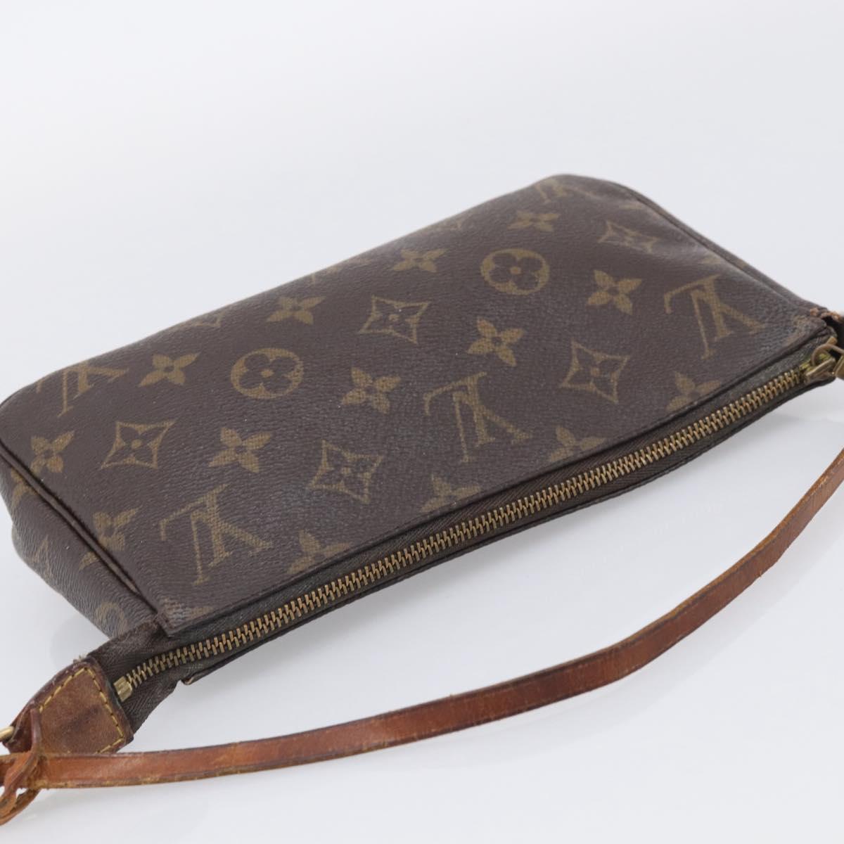 LOUIS VUITTON Monogram Pochette Accessoires Pouch M51980 LV Auth bs37857