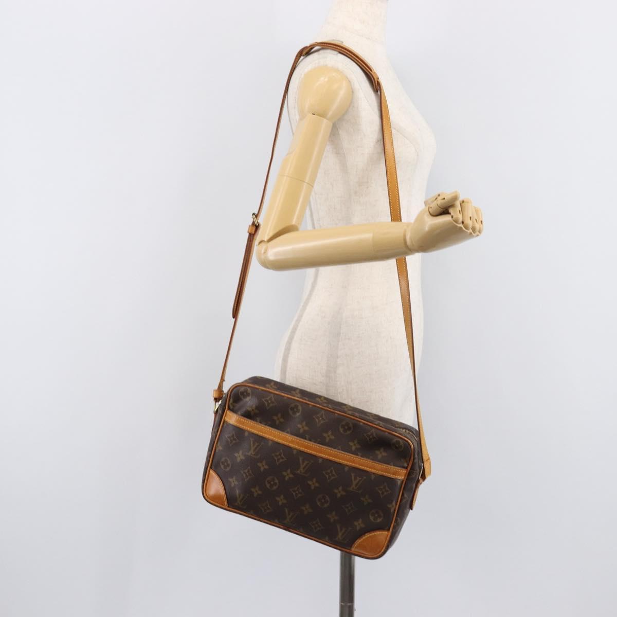 LOUIS VUITTON Monogram Trocadero 30 Shoulder Bag M51272 LV Auth bs38038