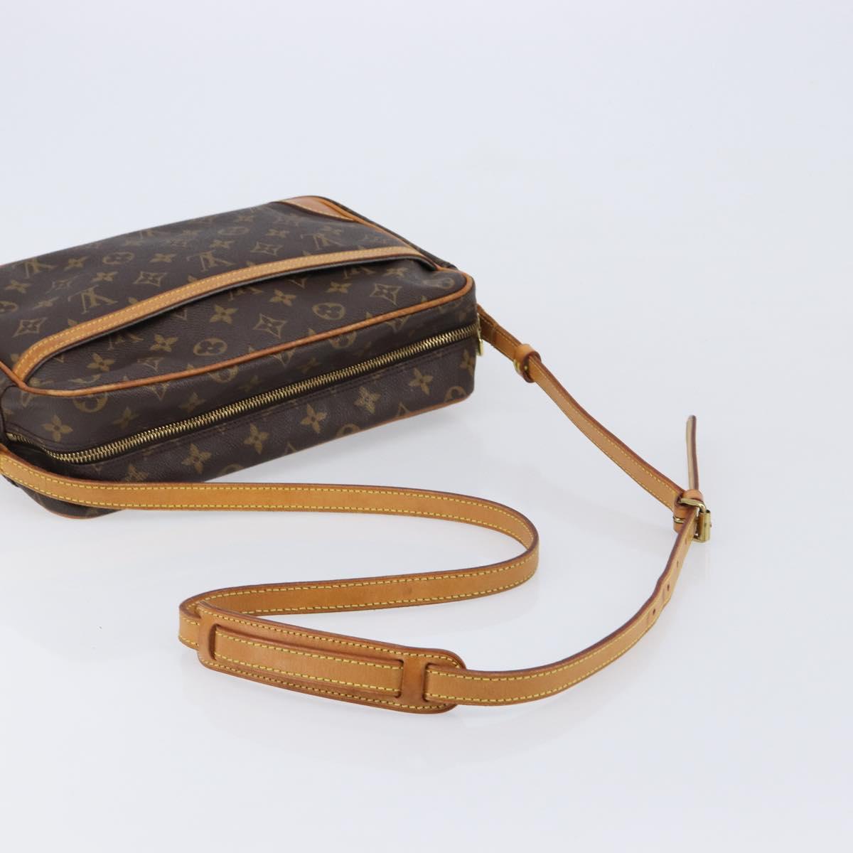 LOUIS VUITTON Monogram Trocadero 30 Shoulder Bag M51272 LV Auth bs38038