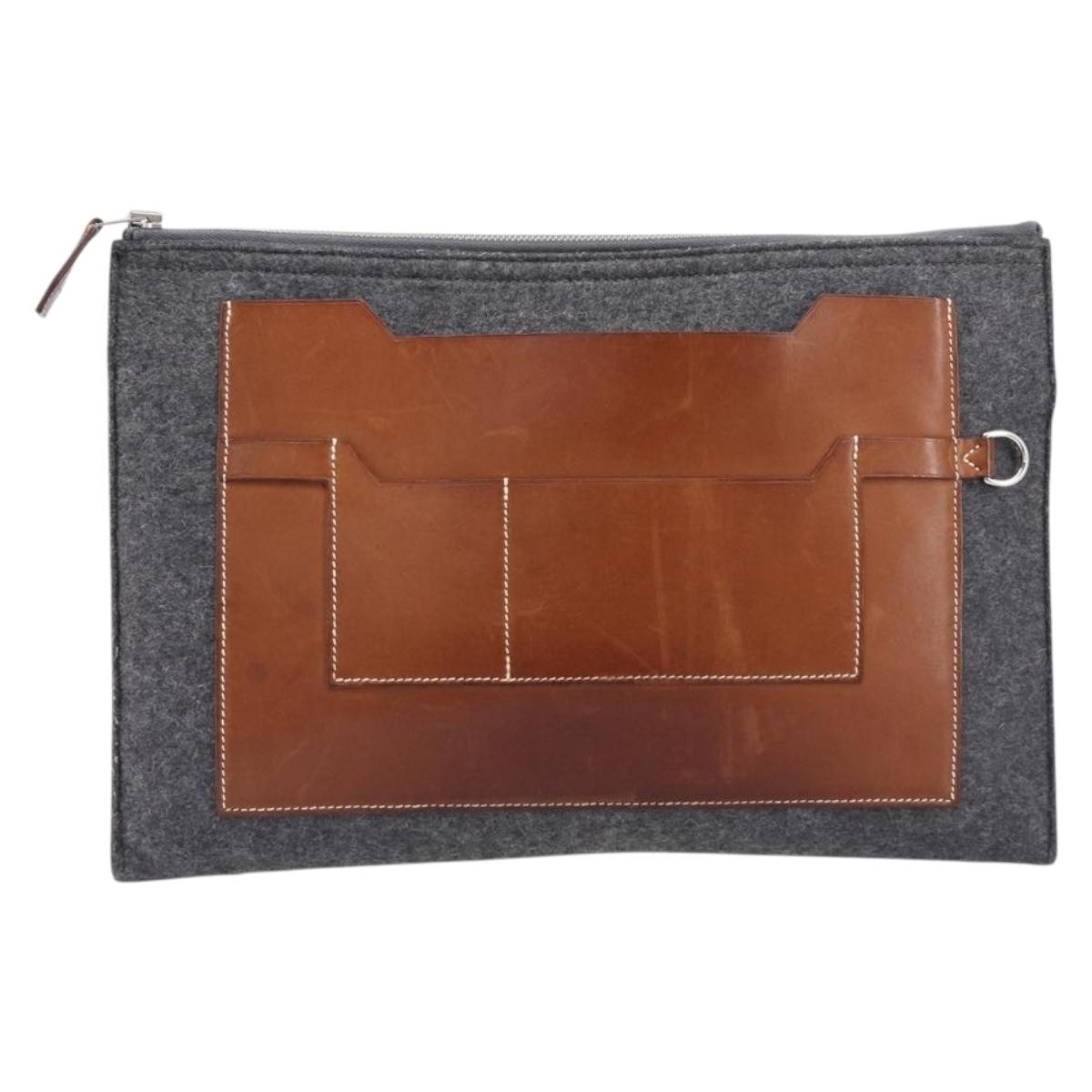 HERMES Toudou Clutch Bag Felt Gray Silver Auth bs38053