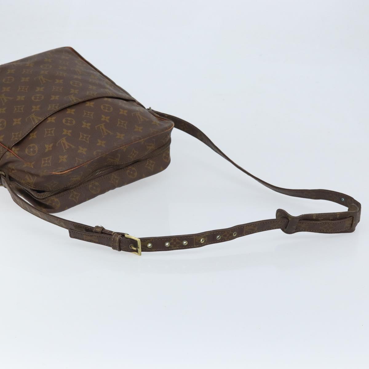 LOUIS VUITTON Monogram Marceau Shoulder Bag M40264 LV Auth BSZ017
