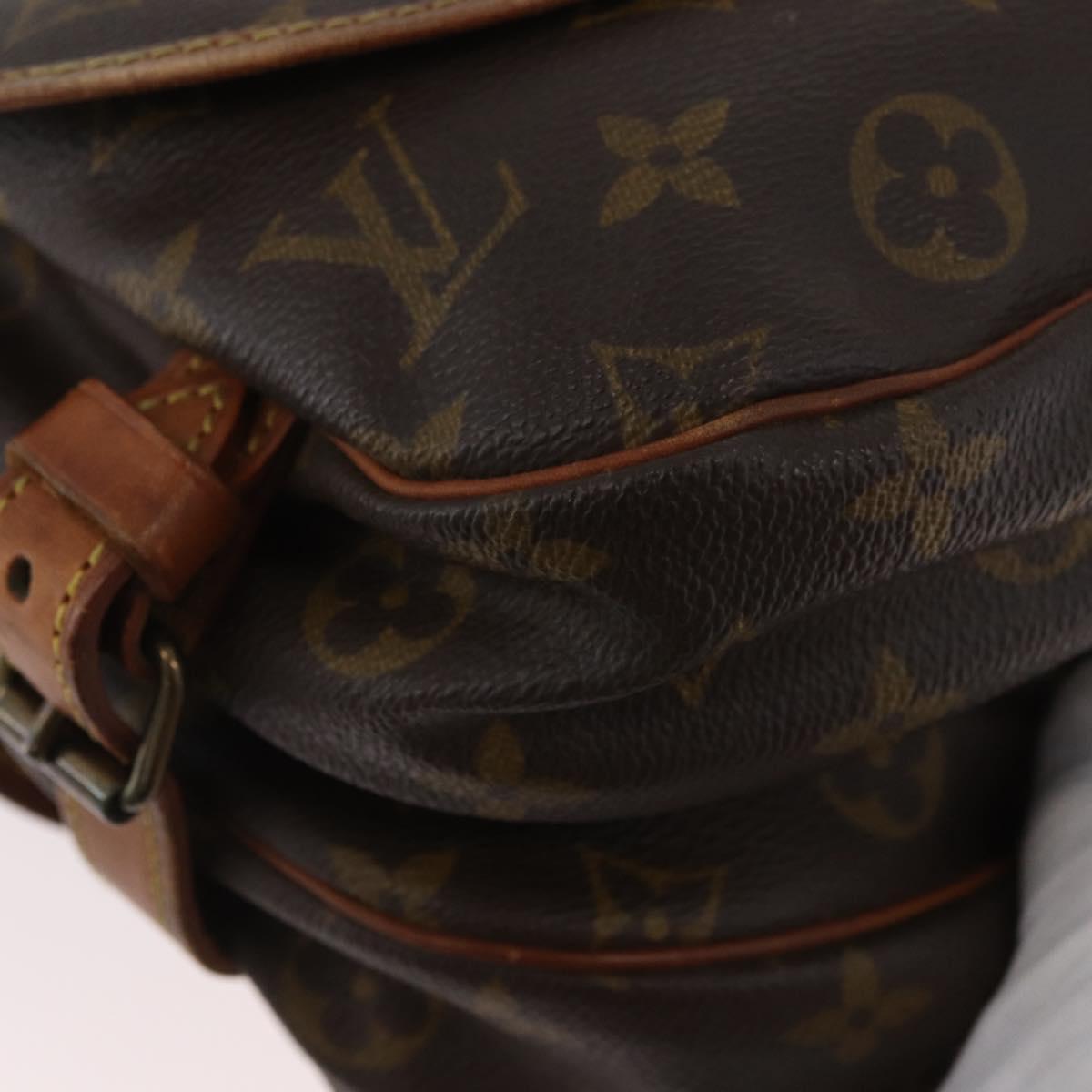 LOUIS VUITTON Monogram Saumur 30 Shoulder Bag M42256 LV Auth BSZ049