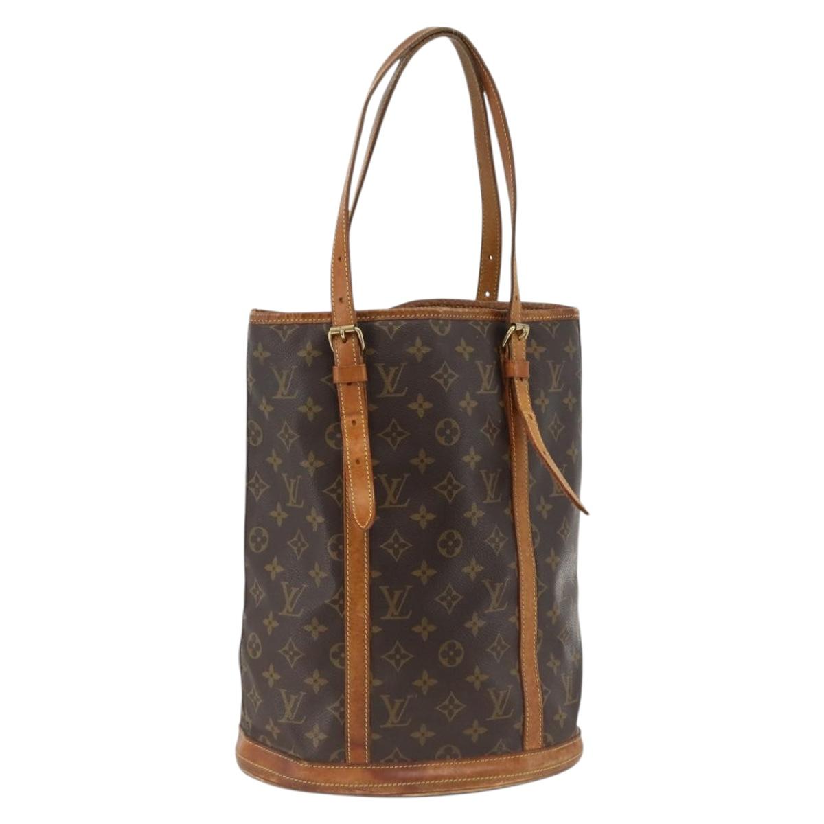 LOUIS VUITTON Monogram Bucket GM Shoulder Bag M42236 LV Auth BSZ152