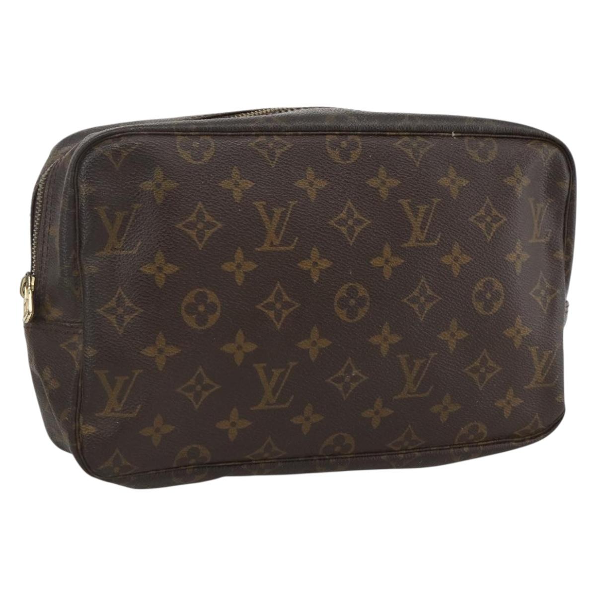 LOUIS VUITTON Monogram Trousse Toilette 28 Clutch Bag M47522 LV Auth BSZ328
