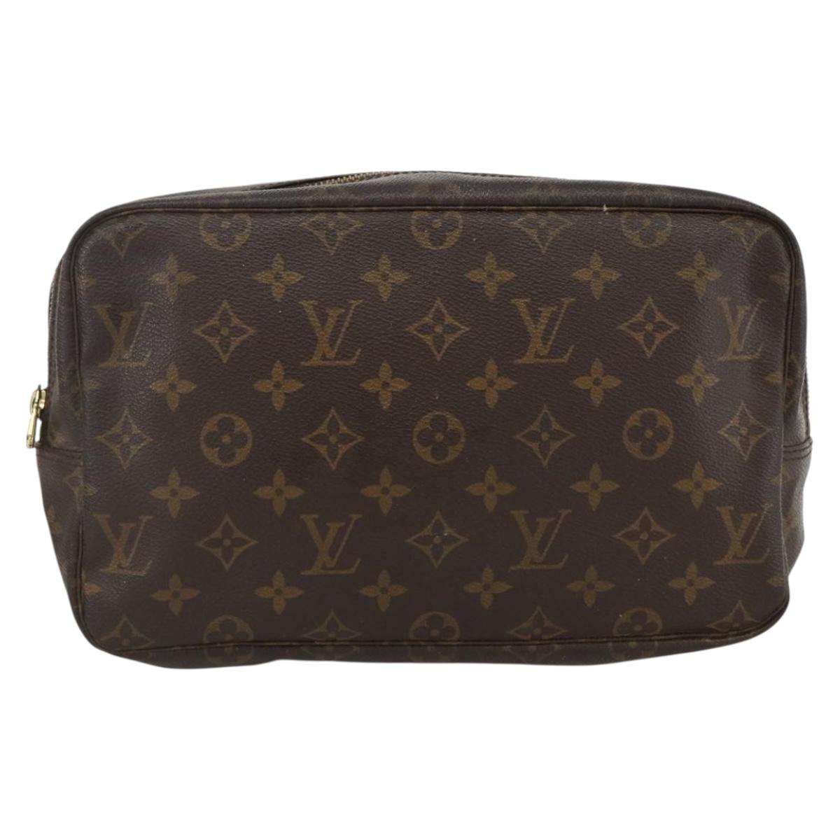 LOUIS VUITTON Monogram Trousse Toilette 28 Clutch Bag M47522 LV Auth BSZ328
