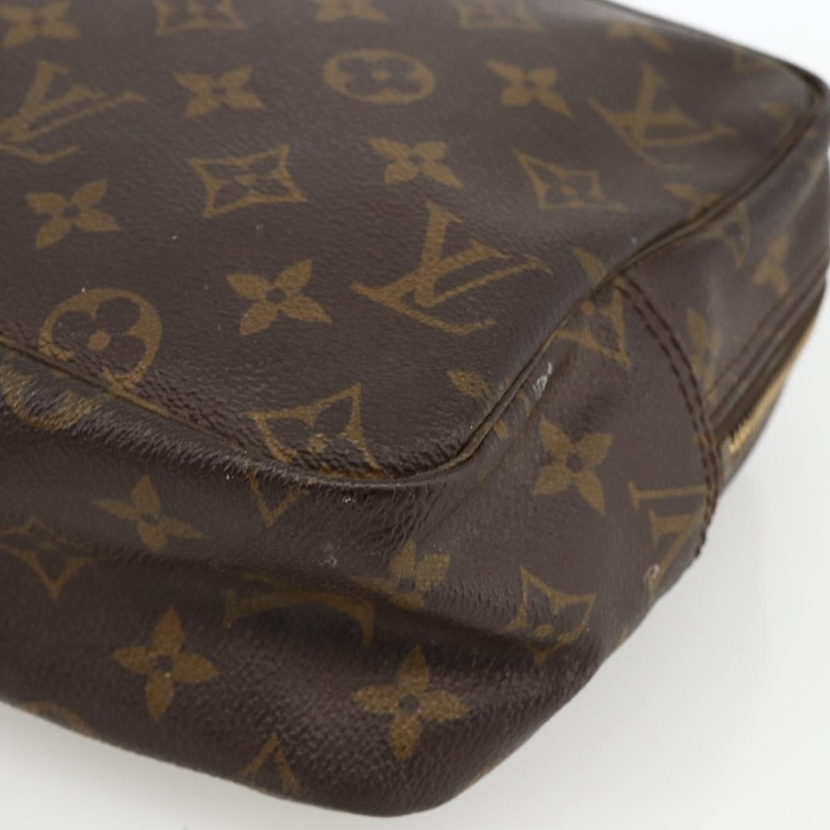 LOUIS VUITTON Monogram Trousse Toilette 28 Clutch Bag M47522 LV Auth BSZ328