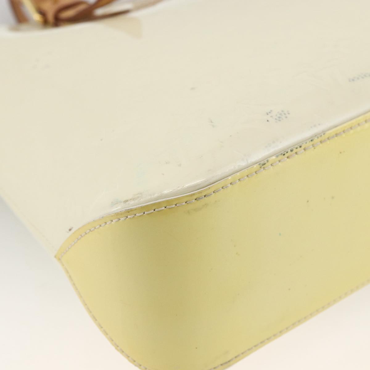 LOUIS VUITTON Monogram Vernis Brentwood Shoulder Bag Perle M91512 LV Auth BSZ329