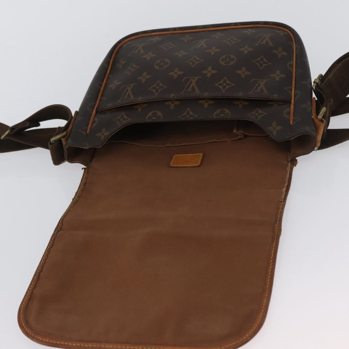 LOUIS VUITTON Monogram Messenger Bosphore PM Shoulder Bag M40106 LV Auth BSZ393