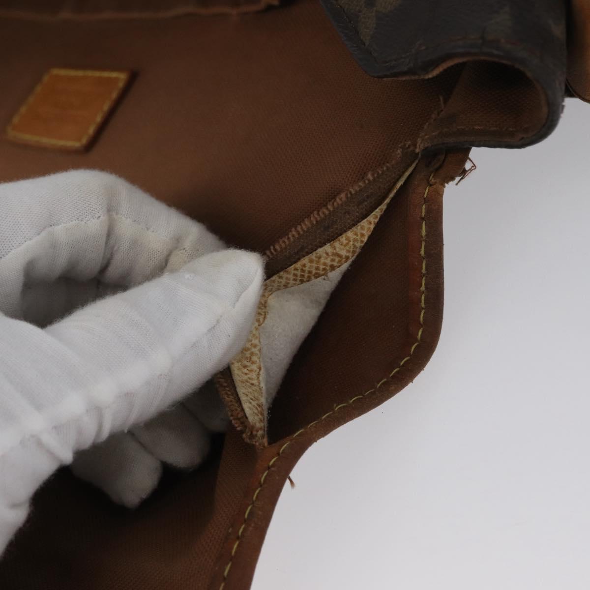 LOUIS VUITTON Monogram Messenger Bosphore PM Shoulder Bag M40106 LV Auth BSZ393