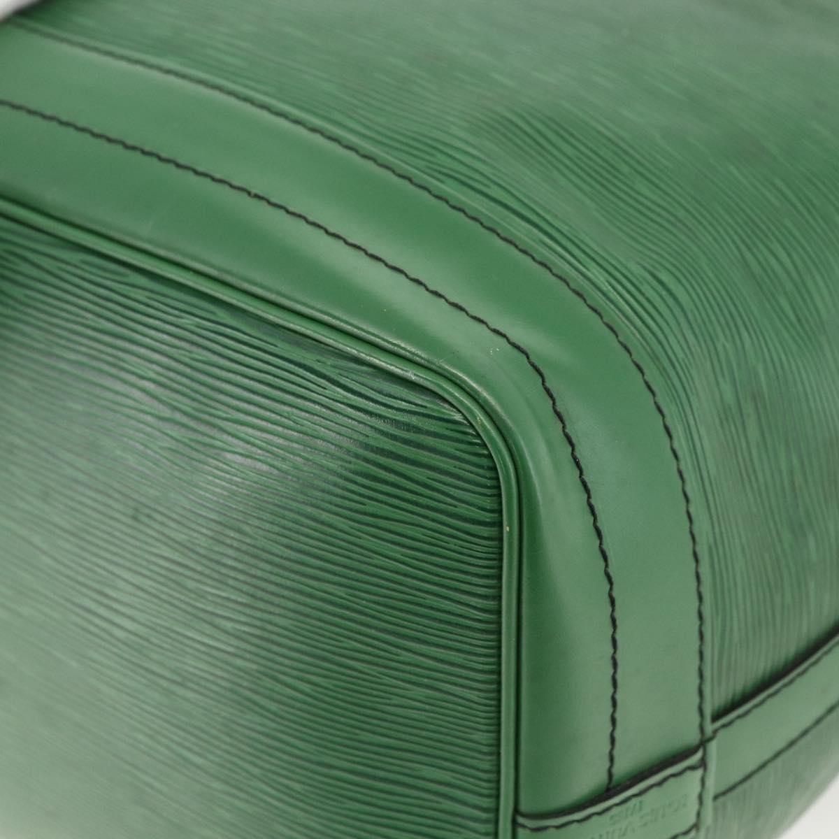 LOUIS VUITTON Epi Noe Shoulder Bag Green M44004 LV Auth BSZ514