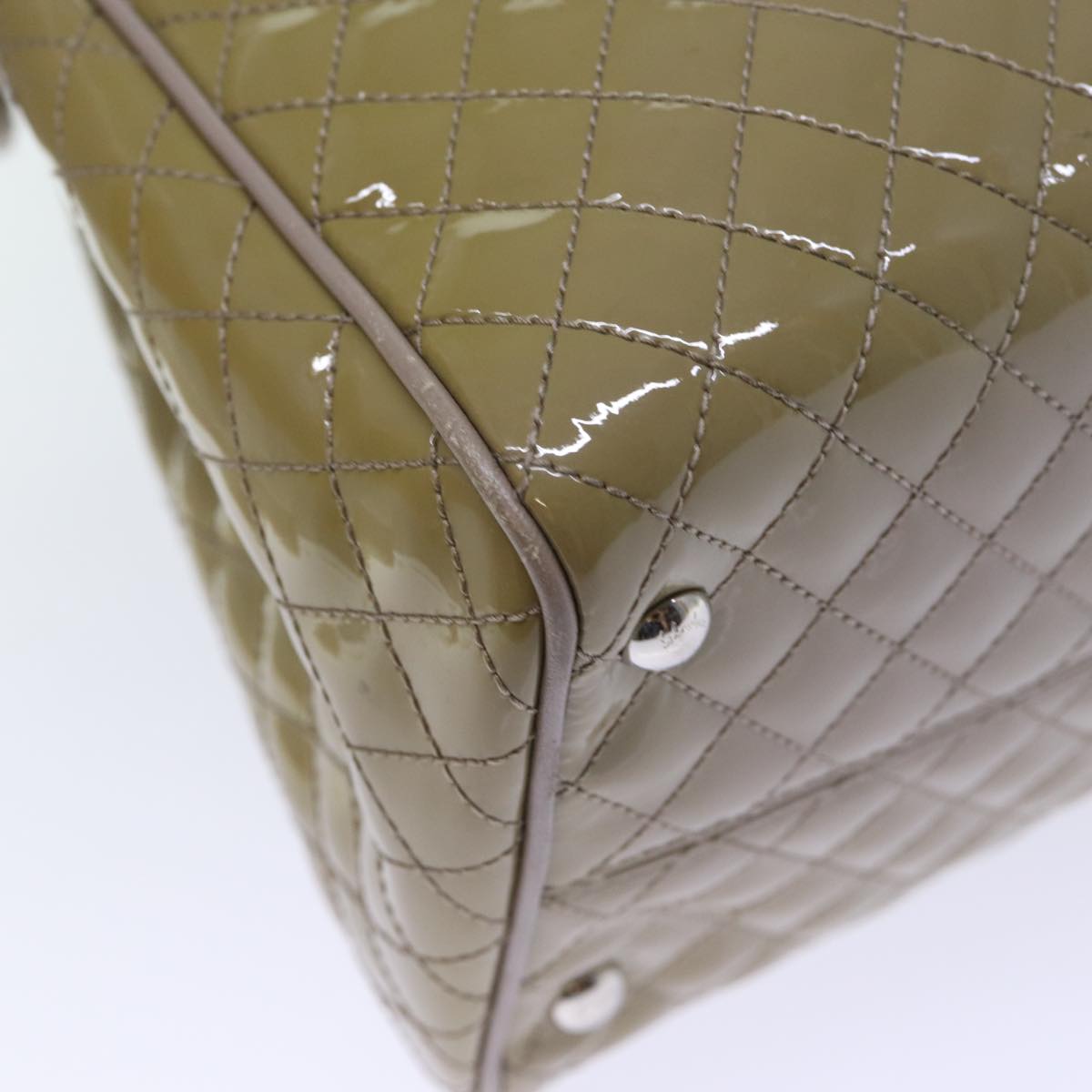 Salvatore Ferragamo Hand Bag Enamel Beige Auth cl837