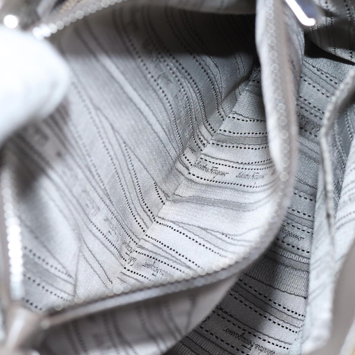 Salvatore Ferragamo Hand Bag Enamel Beige Auth cl837