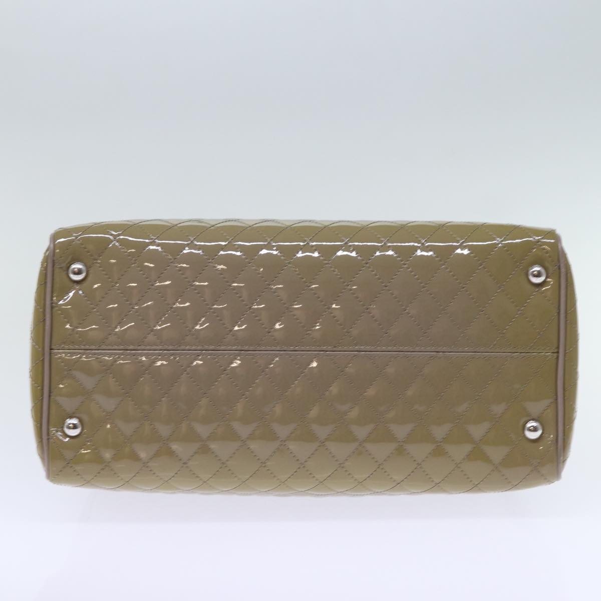 Salvatore Ferragamo Hand Bag Enamel Beige Auth cl837