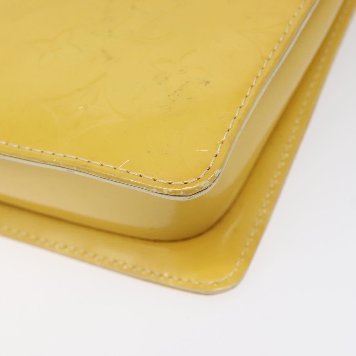 LOUIS VUITTON Monogram Vernis Motto Pouch Lime Yellow M91059 LV Auth EC064