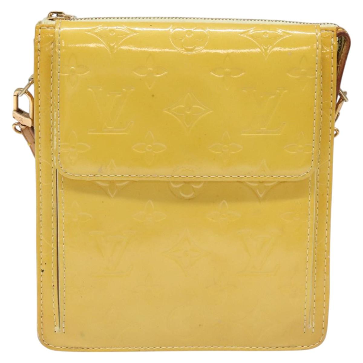 LOUIS VUITTON Monogram Vernis Motto Pouch Lime Yellow M91059 LV Auth EC064