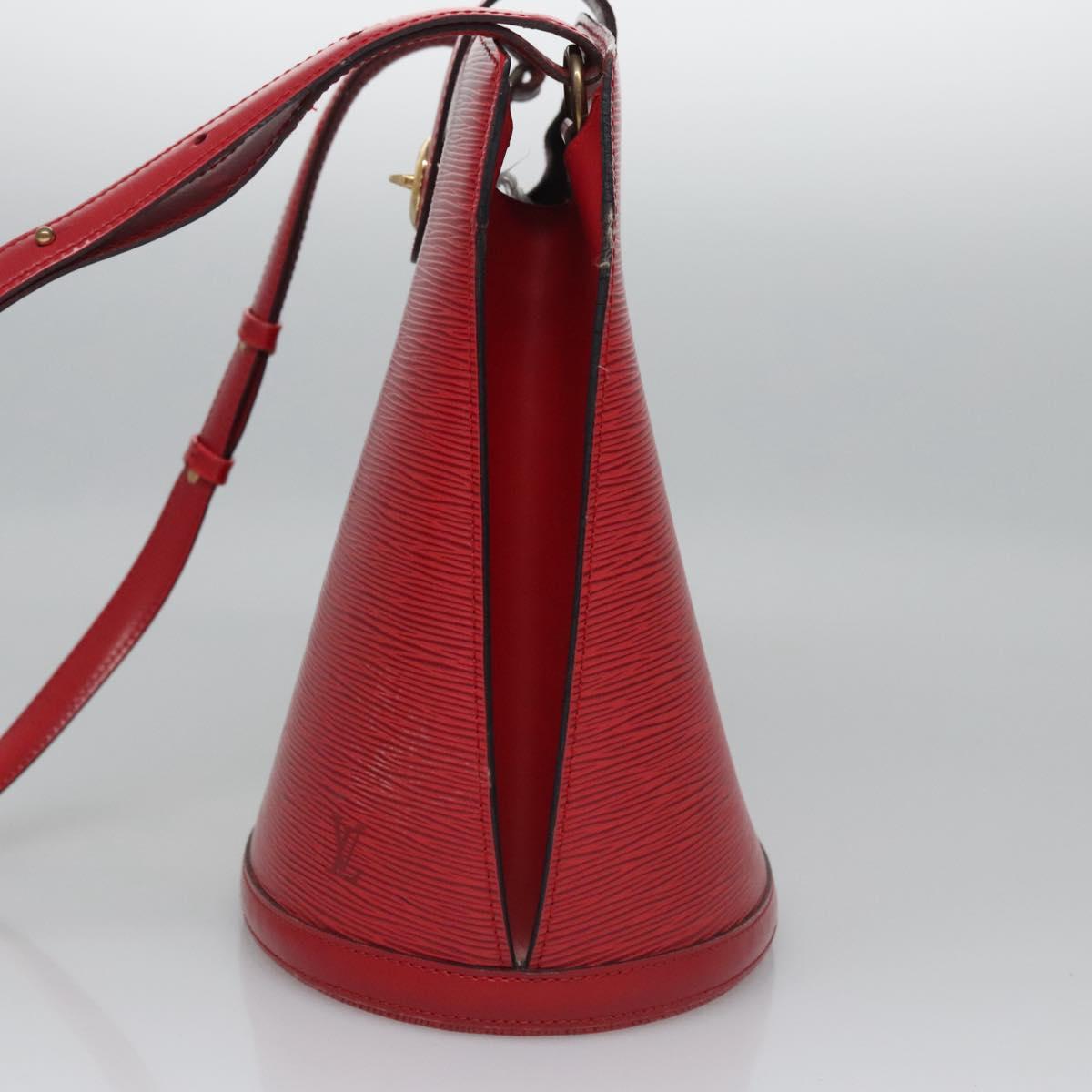 LOUIS VUITTON Epi Cluny Shoulder Bag Red M52257 LV Auth EC406