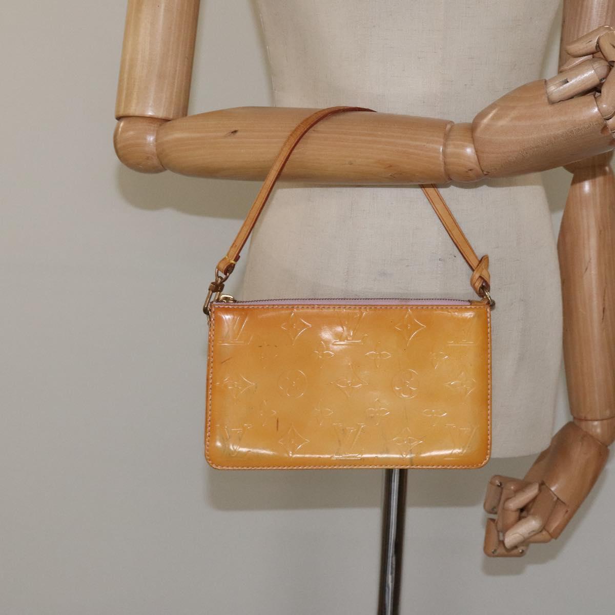 LOUIS VUITTON Vernis Lexington Pouch Marshmallow Pink M91057 LV Auth EC455