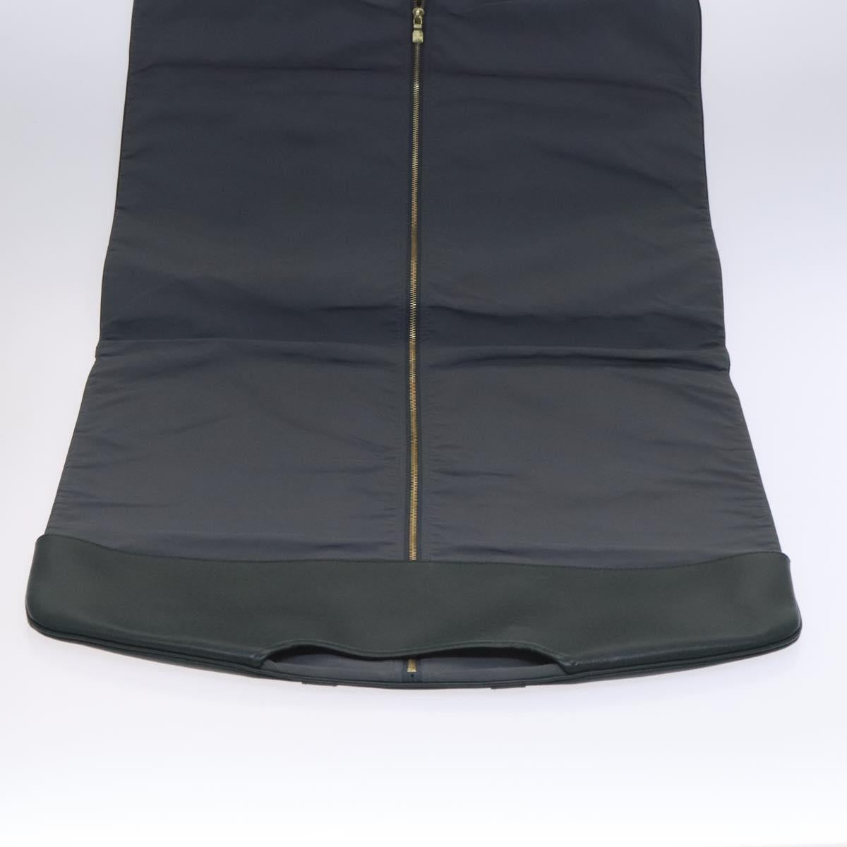 LOUIS VUITTON Taiga Bering Garment Cover Epicea M30134 LV Auth EC487