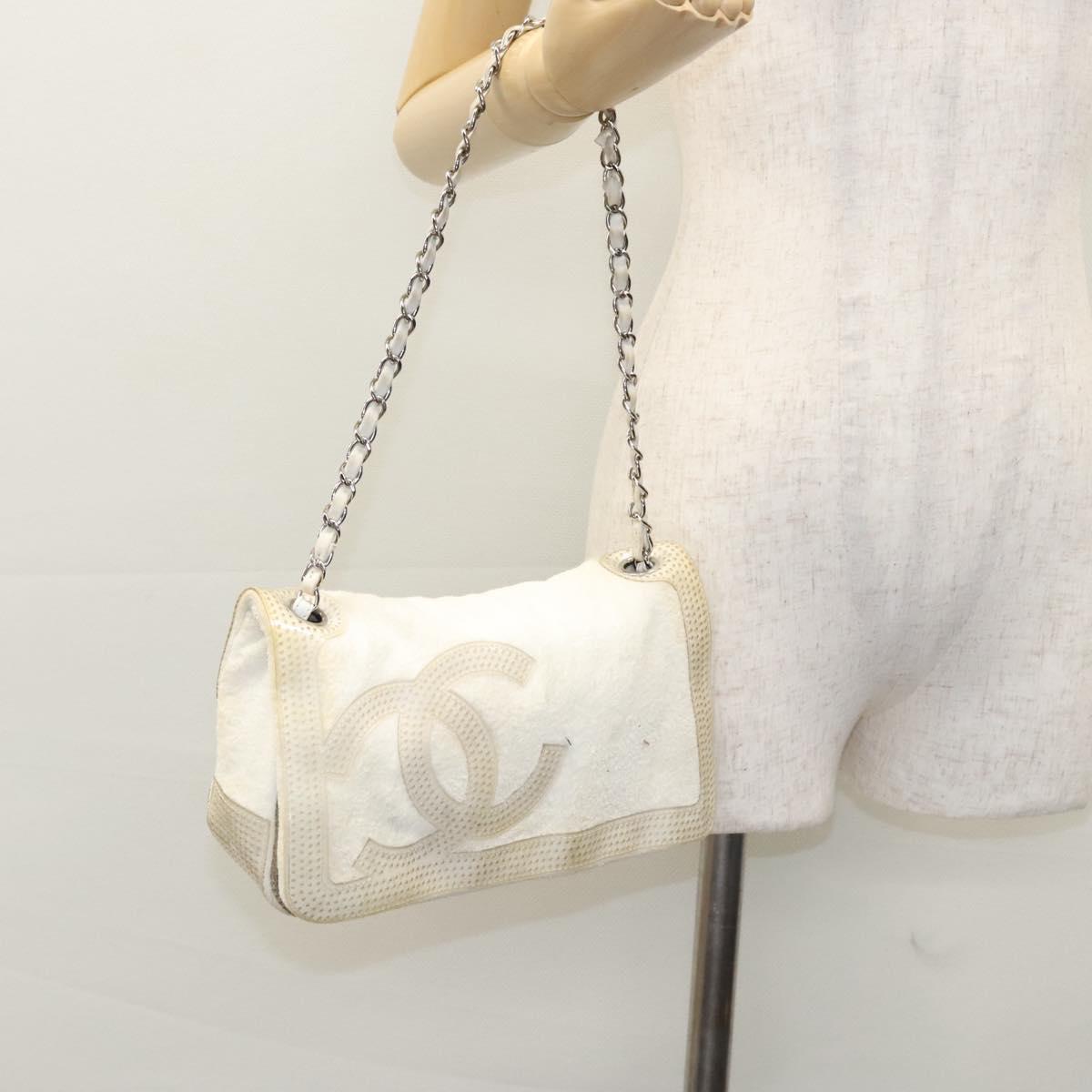 CHANEL Chain Shoulder Bag pile White CC Auth EC613