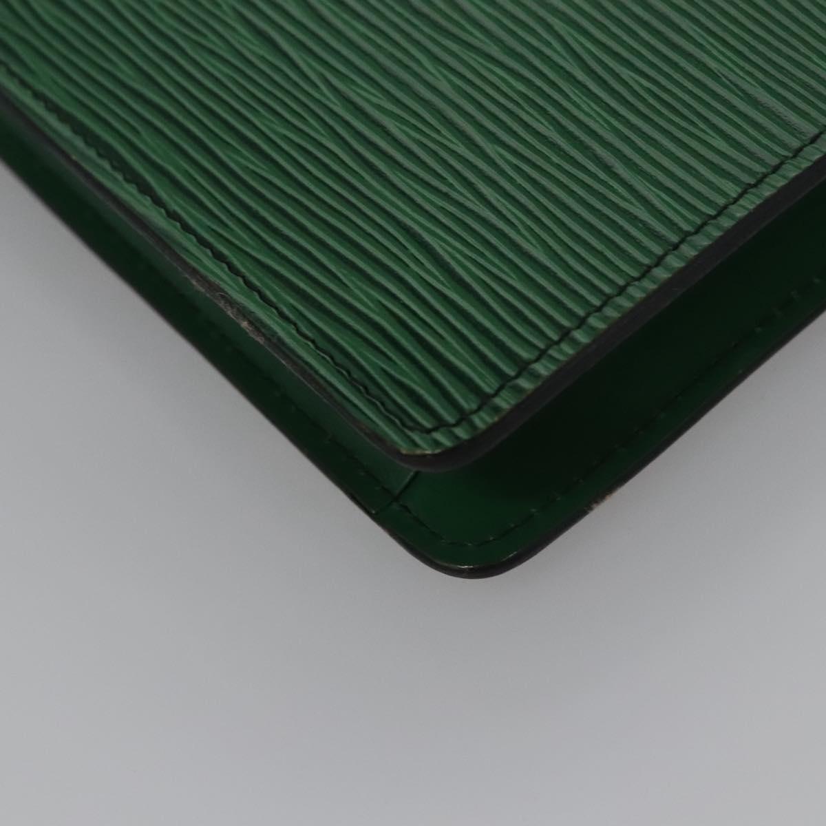 LOUIS VUITTON Epi Montaigne 27 Clutch Bag Green M52654 LV Auth EC643