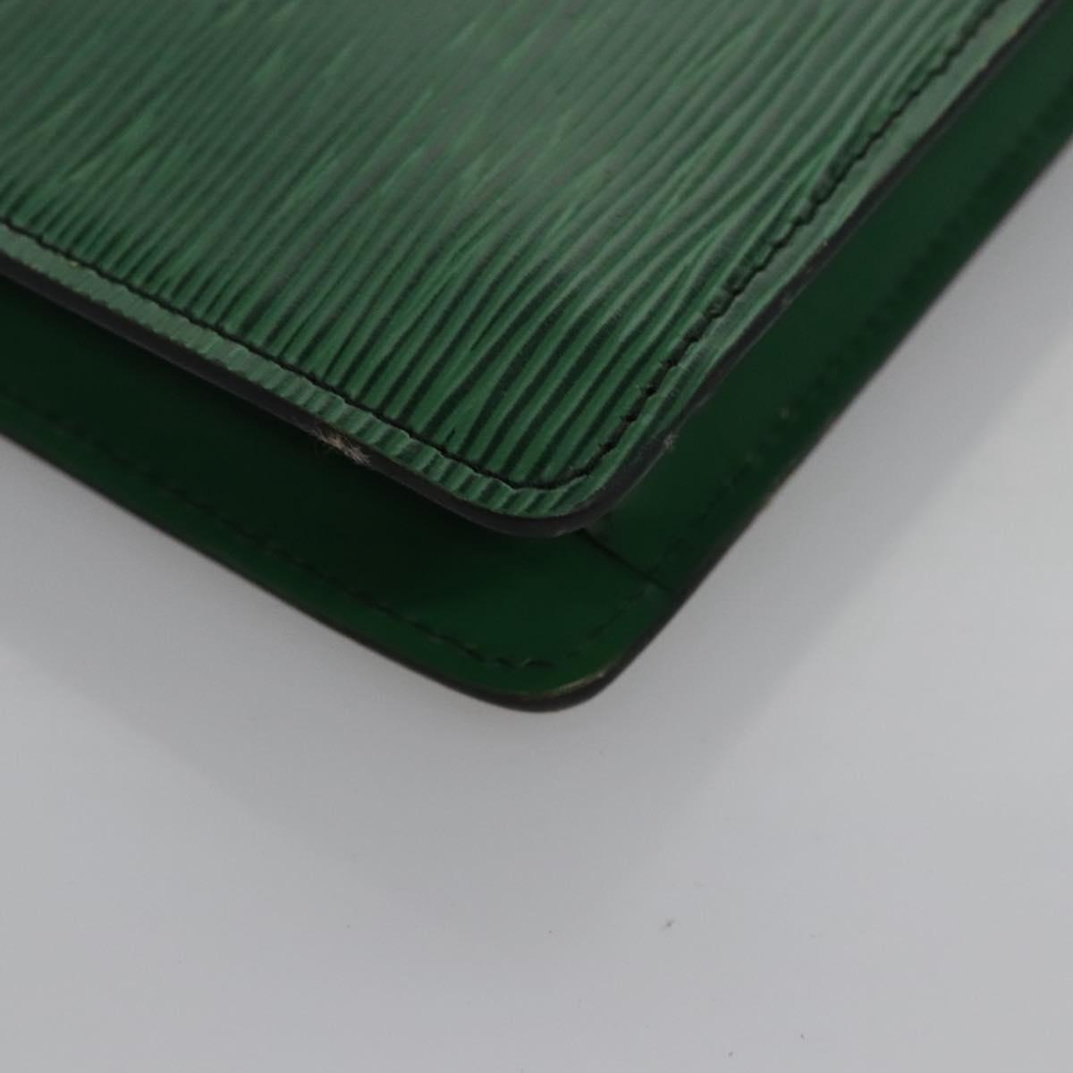 LOUIS VUITTON Epi Montaigne 27 Clutch Bag Green M52654 LV Auth EC643
